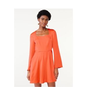 New, Scoop Square Neck Short Dress, sizes: Lg